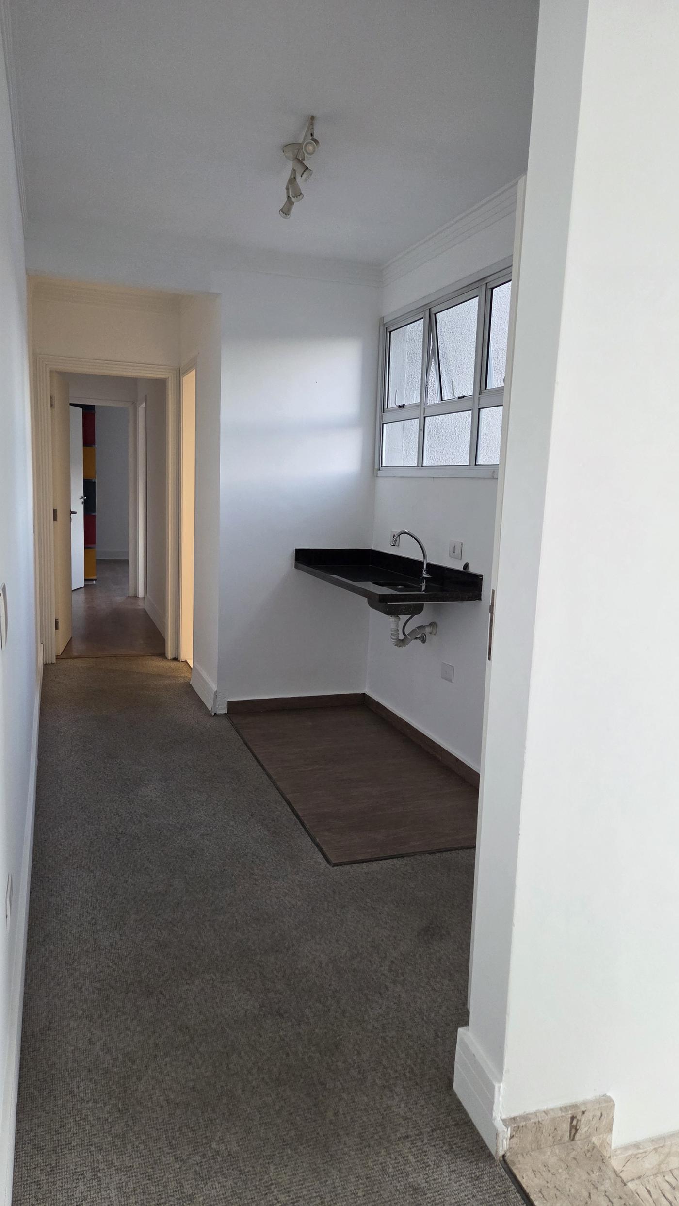 Ambiente do andar superior — casa triplex à venda no Ipiranga, Rua Oliveira Melo 482
